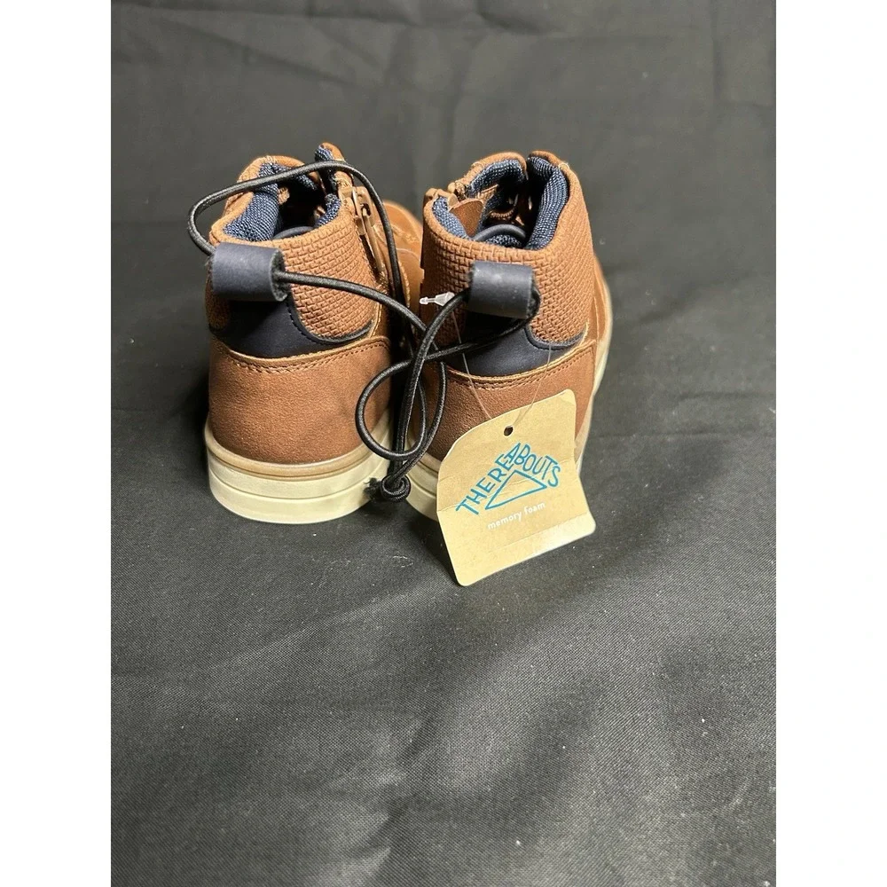 NWT Thereabouts Memory Foam Boys Dress Shoes Size 11 Tan And Navy Blue
